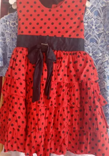 Vestidos infantis de festa seminovos