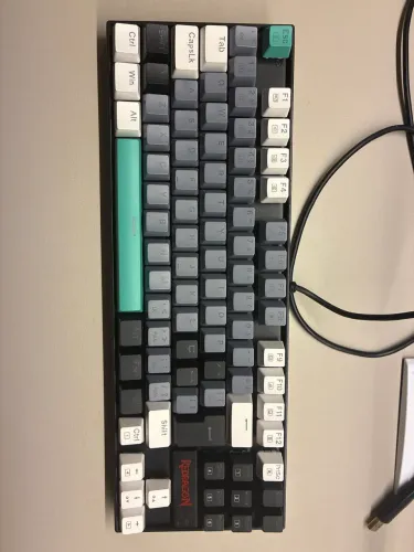 Teclado mecânico com fio usado k500-B94 RGB