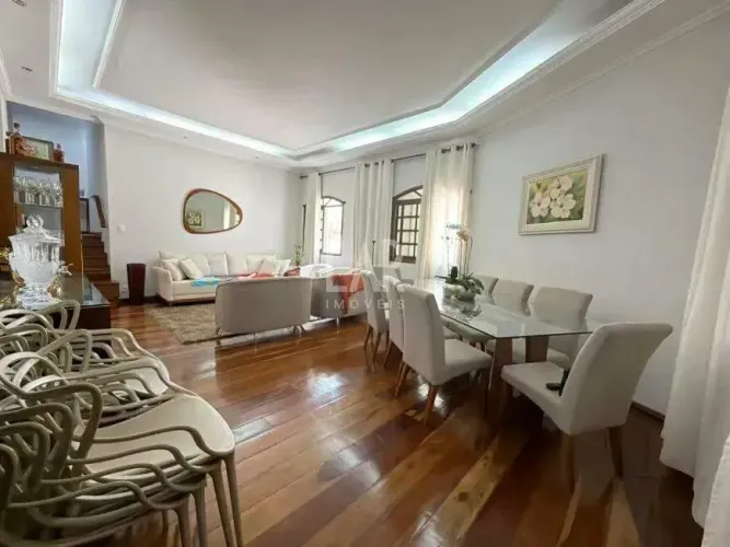 Casa à venda no Santa Amélia 5 quartos, suíte e 12 vagas