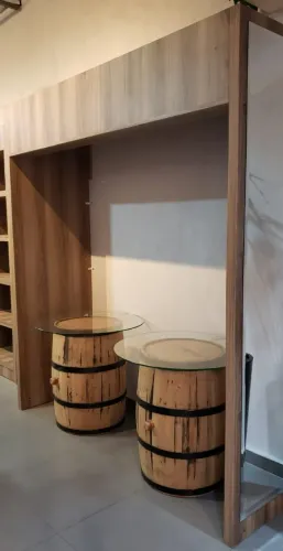 Estrutura em MDF com Espelho - Uso Comercial ou Residencial
