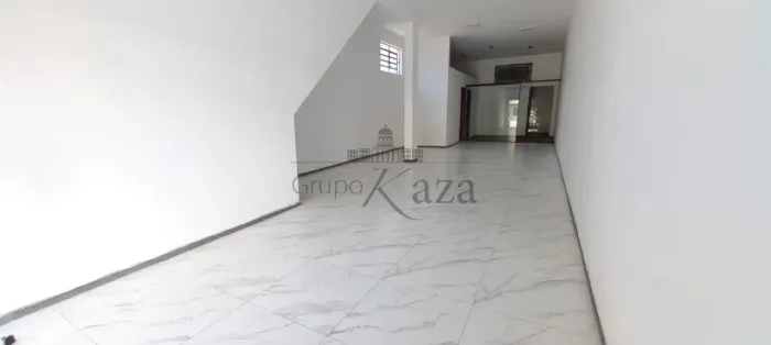Ponto Comercial - Bosque dos Eucalíptos - 92m²