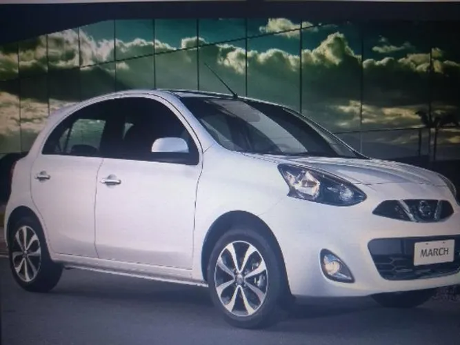 Nissan March 1.6 16v aut. 2018 para retirada de peças