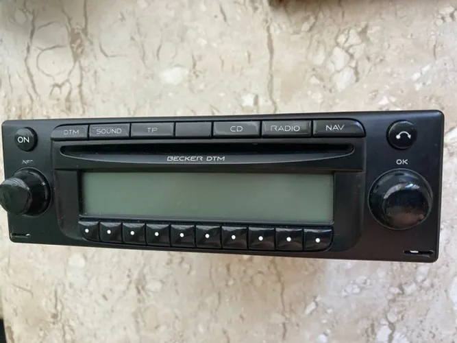 Radio Cd Dtm Becker Modelo Be 7811 Perfeito Funcionamento