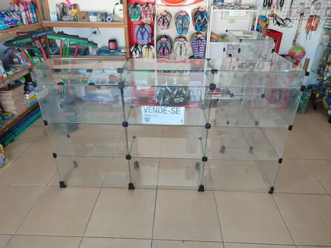 Vitrine em L