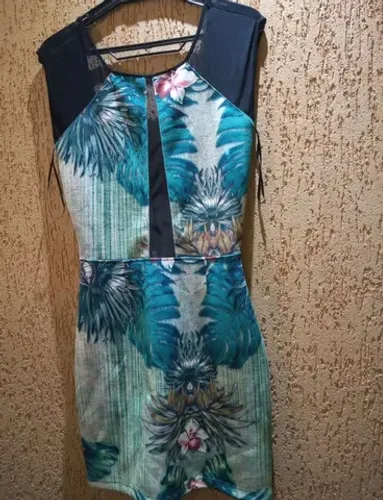 Vestido tubinho estampado (NOVO)