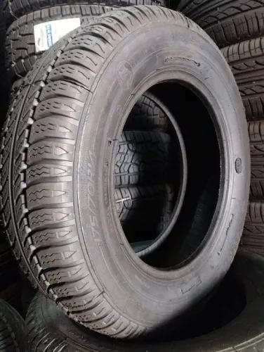 PNEU VIPAL LEGÍTIMO 175/70 14 WEMIC FORLLI