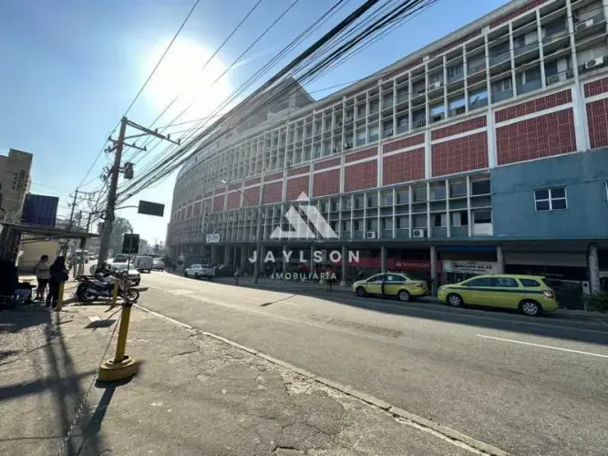 Loja - / Comercial / Benfica
