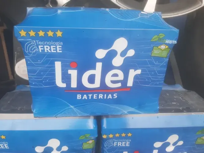 Bateria de 40 amperes Lider Free Selada 12 meses garantia chevrolet celta