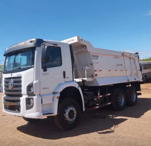 VW 31-280 ano 2014, 6x4, caçamba meia cana de 16m, em SP