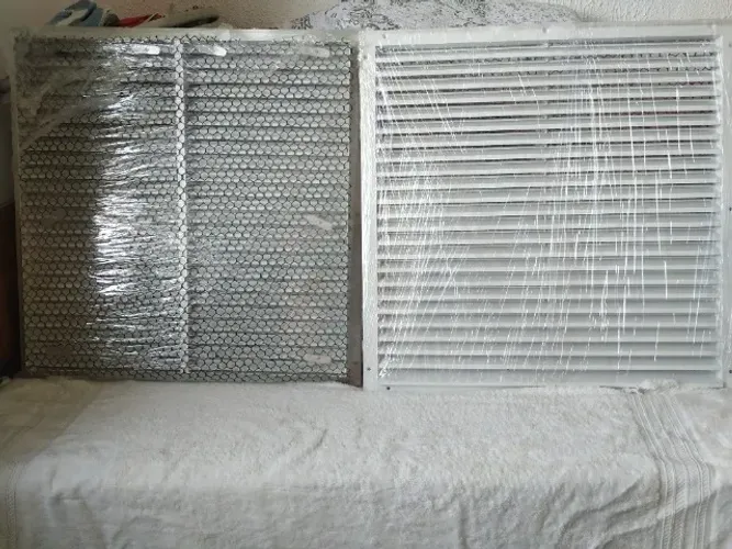 Grelha de Ventilação _Persiana_ Veneziana - Fixa Com Tela