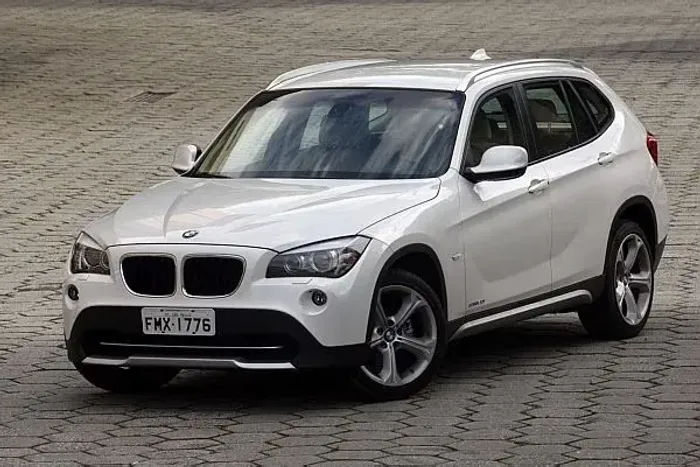 Sucata bmw x1 2014 