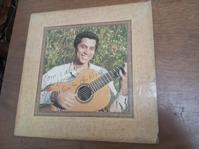 **PraSair** LP Paulinho da Viola (otimo estado) capa c/ detalhe