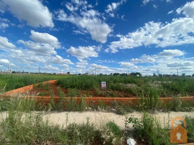 Terreno à venda em Campo Mourão | Jardim Bella Vista!