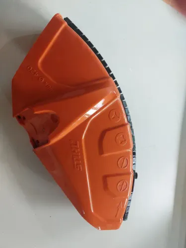 Protetor de disco de corte para roçadeira Stihl