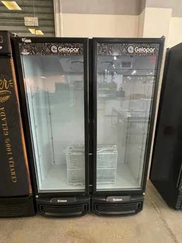Cervejeira 2 portas 950 litros nova com garantia