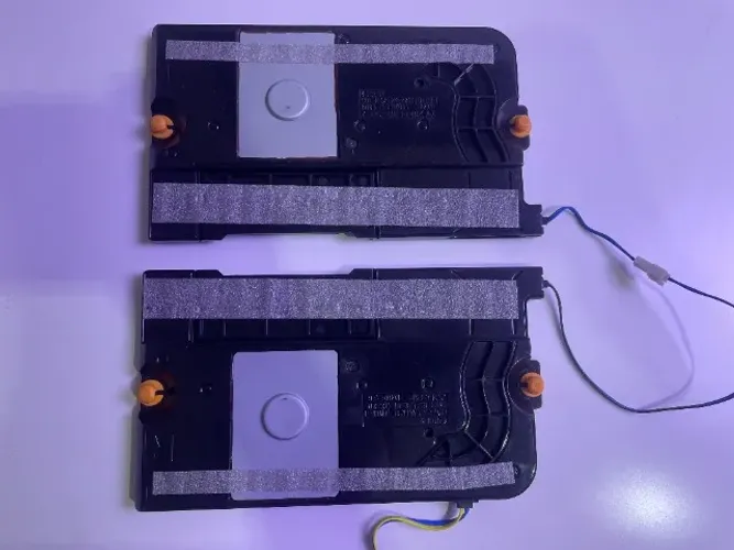 Par AutoFalante Samsung 50au8000