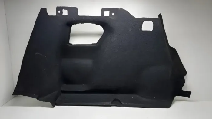 Forro Lateral Esquerdo Porta Malas Peugeot 2008 2019 *ler Preto (Usado)