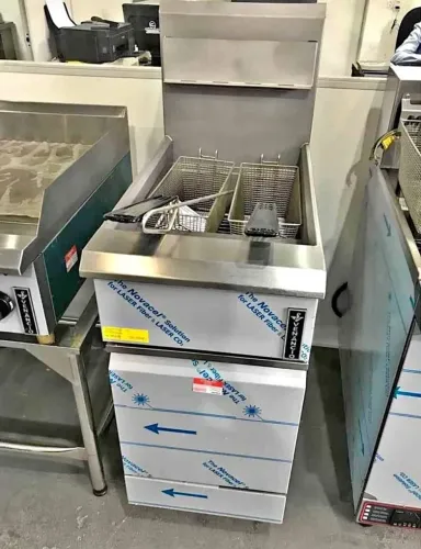 Fritadeira 20L a gás alta produção Venâncio - Marcos