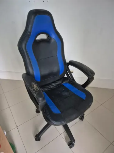 Cadeira Gamer DT3 GTX preta e azul, 10175-4 - Somente Vendo!!