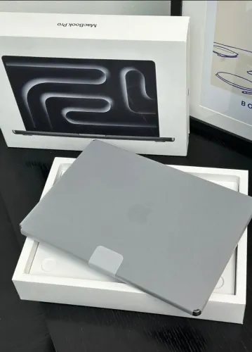 Macbook Pro M3 Max 16Pol 48GB - 1TB SSD 