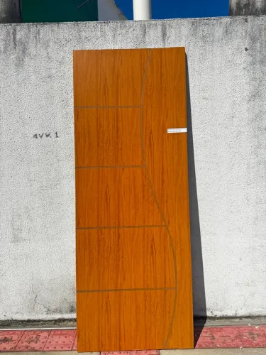 Porta frisada encerada s 60cm, 70cm ou 80cm - Queima de Estoque!