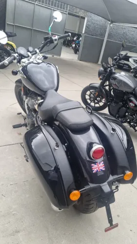 Super Meteor com alforge instalado 