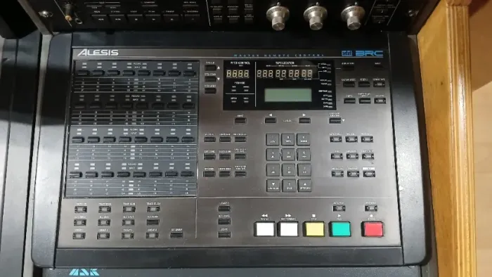 CONTROLADORA ALESIS REMOTE CONTROL