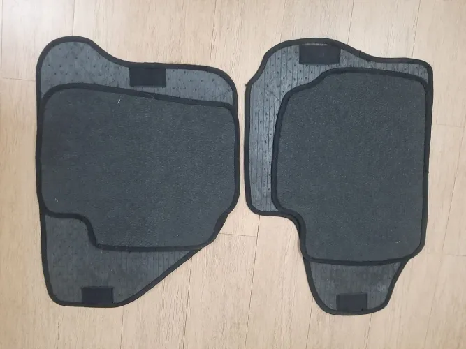 Jogo tapete automotivo Kia Cerato