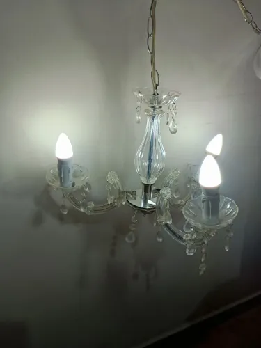 LUSTRE PENDENTE CANDELABRO 3 BRAÇOS -plastico - funcionando 