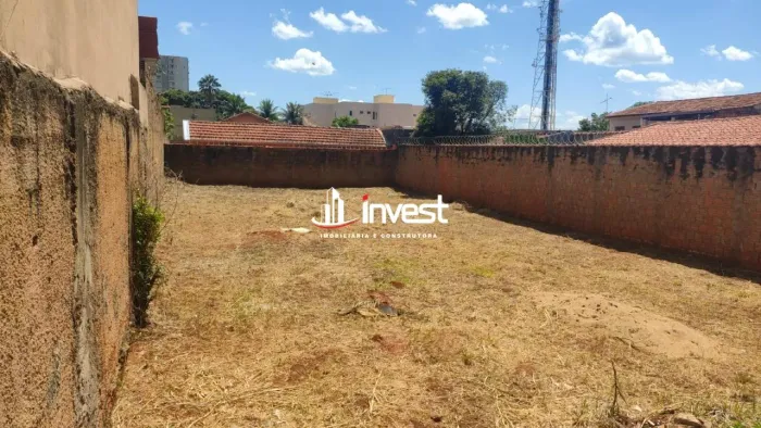 Terreno a venda em local privilegiado no Bairro Olinda, próximo aos principais comércios
