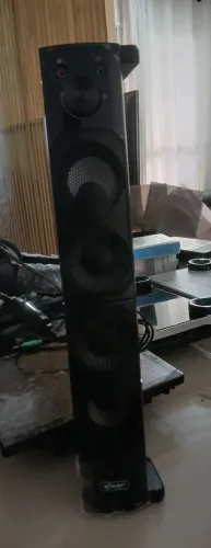 Caixa som computador tenho 13 unidades 