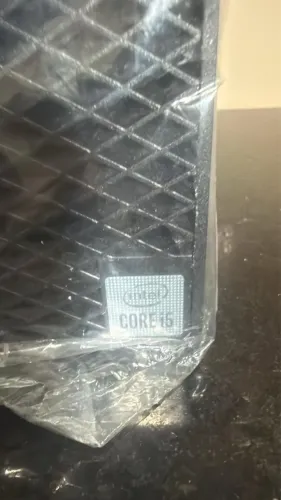 Computador Dell slim
