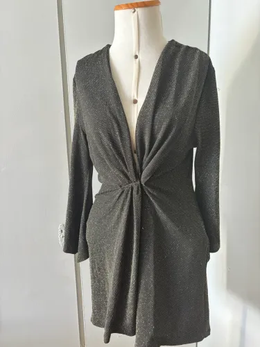 Vestido brilhoso!