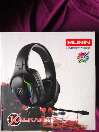 Fone gamer para PC e celular vem cm adaptador tipo-C para celular