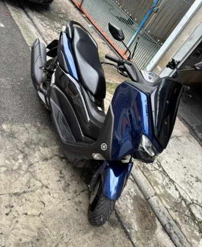 YAMAHA NMAX CONNECTED 160 SE ABS