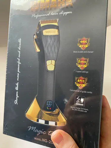 Máquina de cortar cabelo W Mark lançamento