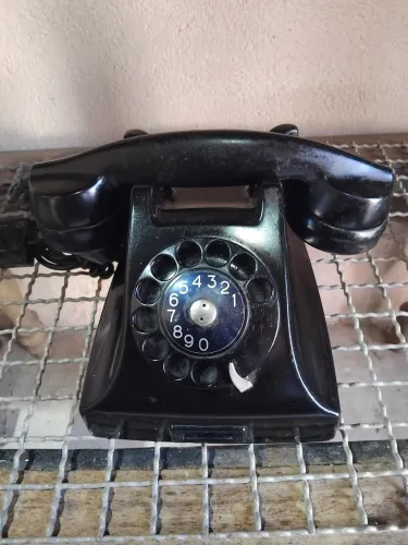 Telefone  ANTIGO