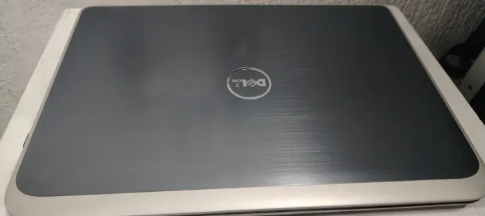 Vendo2 notebooks com defeito completo