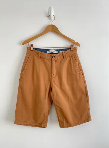 Bermuda masculina tam 38 mostarda slim