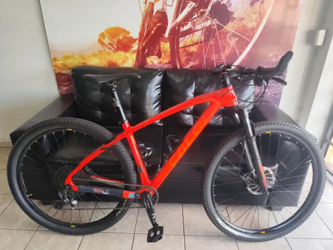 Caloi elite carbon sport tamanho 17