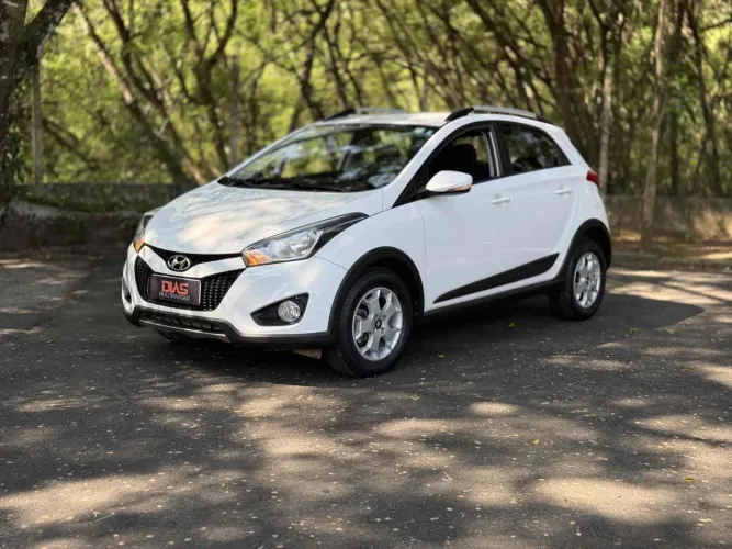 Hyundai HB20X Premium 1.6 Flex 16V Mec. 2014