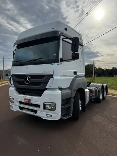 Mercedes-Benz Axor 2544 - Ano 2021
