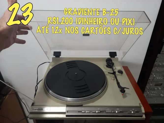 Gradiente B-25 - Toca Discos