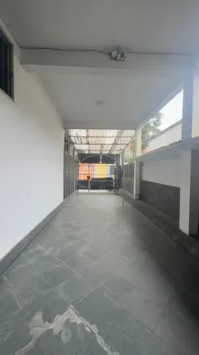 Imóvel para aluguel tem 255 metros quadrados em Mutuá - São Gonçalo - RJ