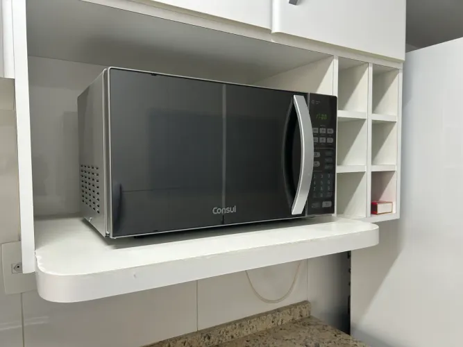 Microondas 20L Saiu da Caixa ! Novíssimo!