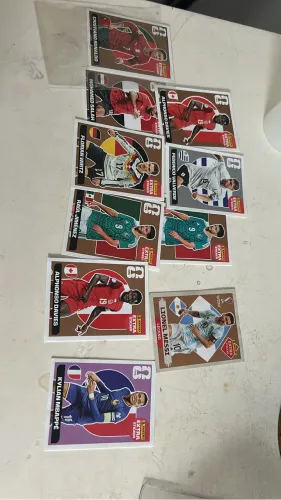 Figurinhas legend a venda