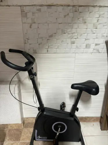 Bicicleta de Exercício Dream Fitness