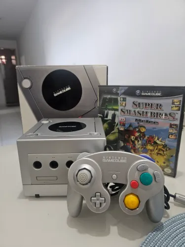Game cube prata na caixa desbloqueado