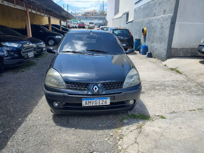 Renault Clio Sed. Privilège Hi-flex 1.6 16V 4P 2006