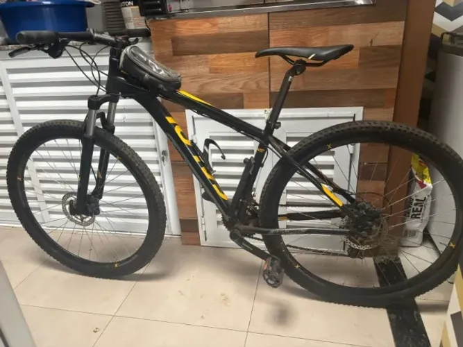 Bicicleta Caloi Aro 29 - Excelente estado